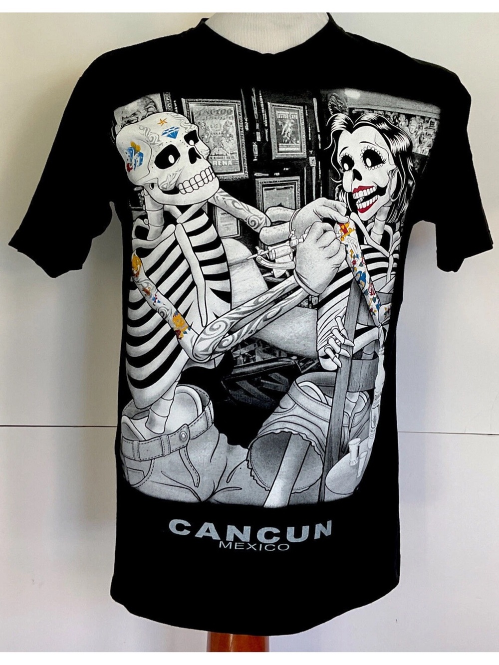 Cancun Mexico Graphic T Shirt Unisex Size Medium